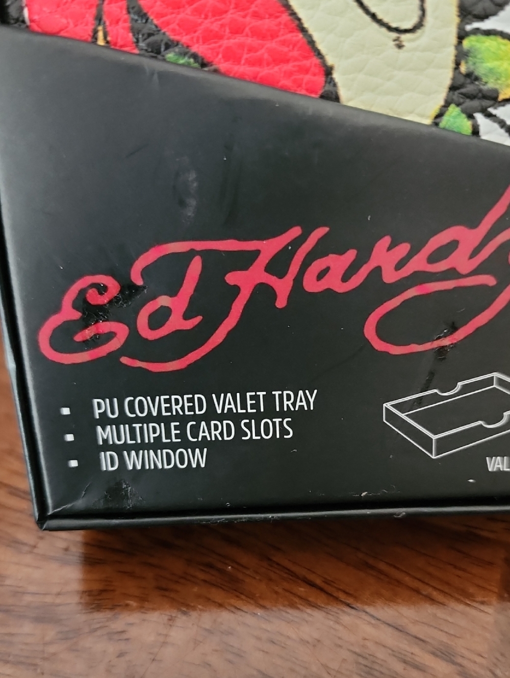 Ed Hardy White Wallet with Multicolor Tattoo Skull and Snake - Picture 10 of 10